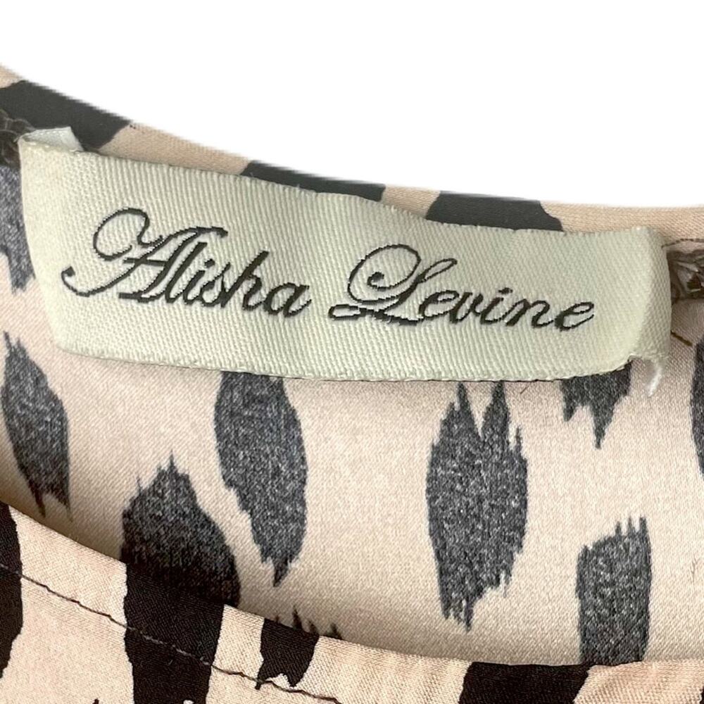 Alisha Levine Open Back Leopard Print Top Sz S - Picture 8 of 8